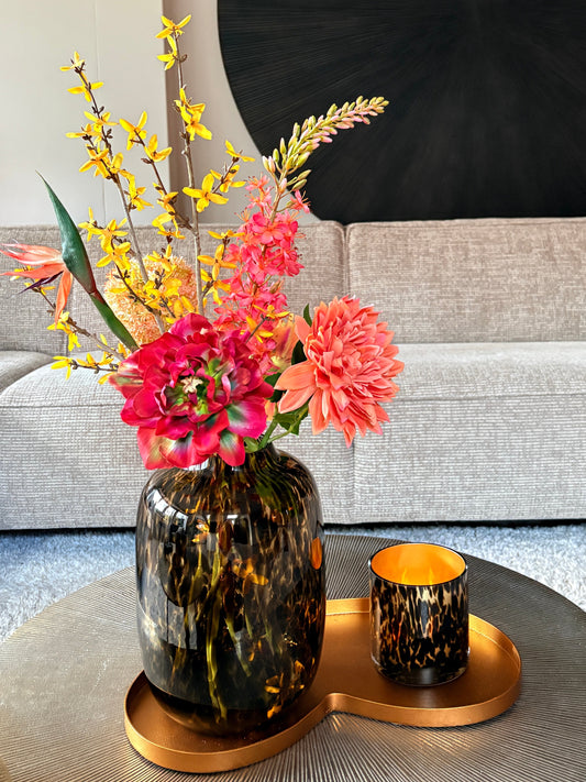 Zijden boeket Zara met zes mooie zijden bloemen in rode, oranje en gele tinten